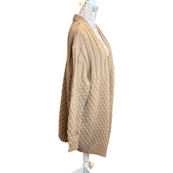 NWT Timing Open Front Soft Oversized Chunky Knit Tan Cardigan, size Large - Picture 3 of 8